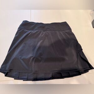 Lululemon Tennis Skirt; Black; women’s size 2tall